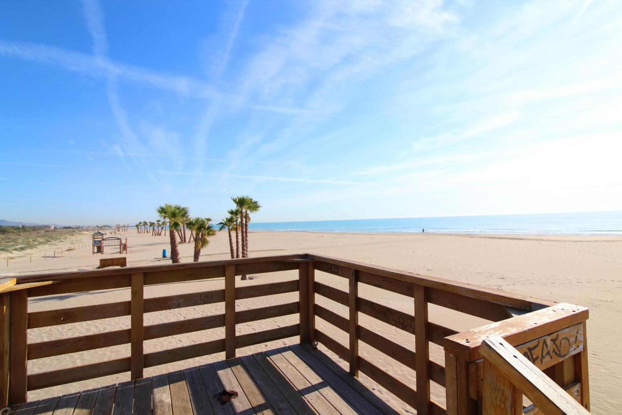Global Properties, Moderno Con Piscina Y Terraza En La Playa De Canet Apartment