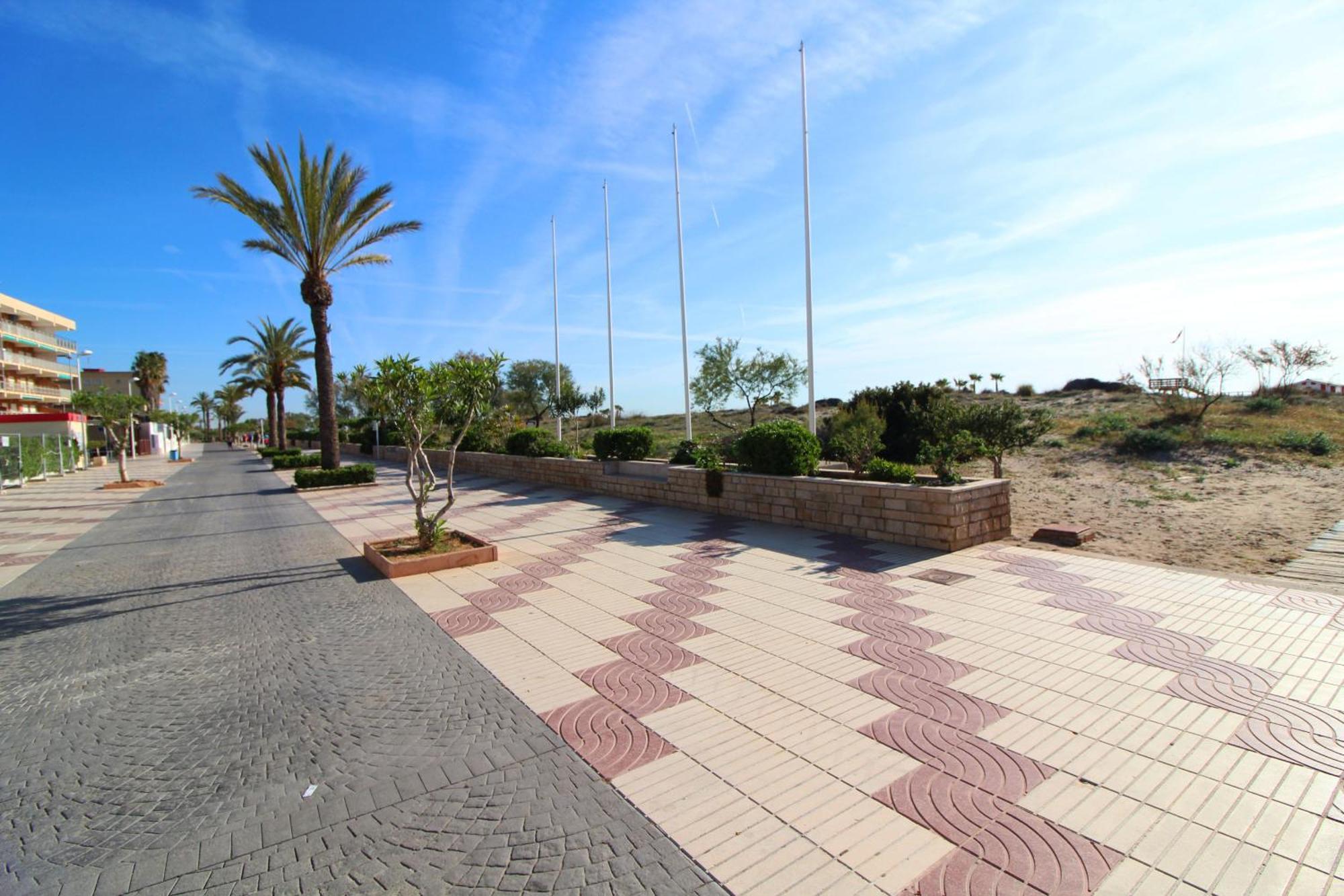 Global Properties, Moderno Con Piscina Y Terraza En La Playa De Canet Apartment Canet d'En Berenguer