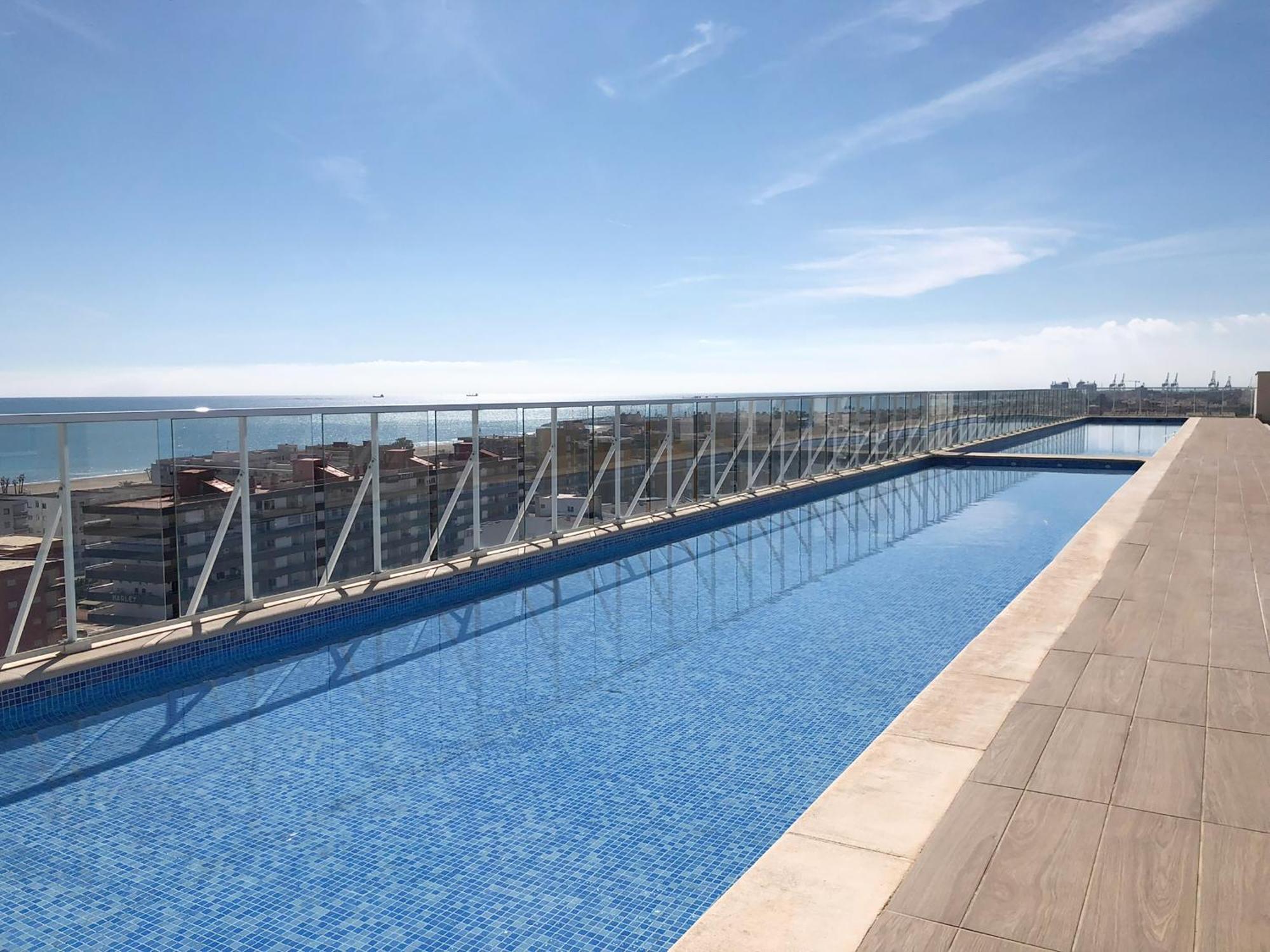 Global Properties, Moderno Con Piscina Y Terraza En La Playa De Canet Apartment Canet d'En Berenguer
